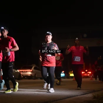 Runner Photo 8403848