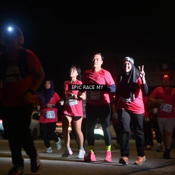 Runner Photo 8403874
