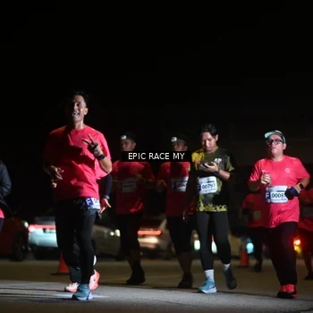 Runner Photo 8403888