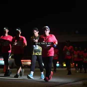 Runner Photo 8403892