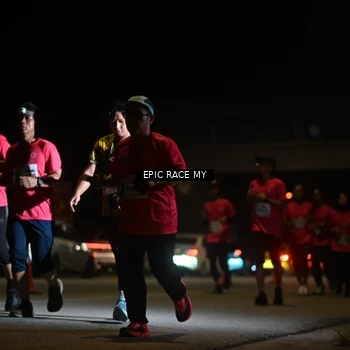Runner Photo 8403894