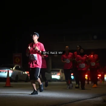 Runner Photo 8403900