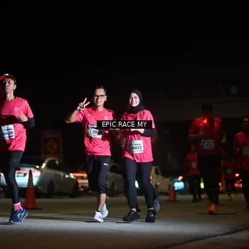 Runner Photo 8403904