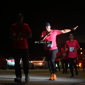 Runner Photo 8403915