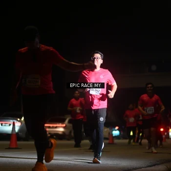 Runner Photo 8403919