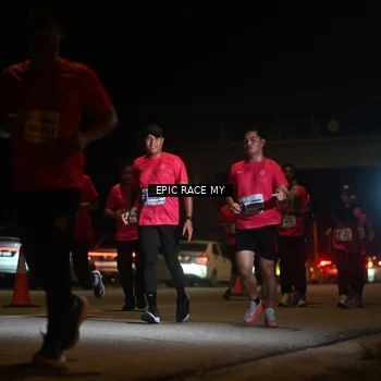 Runner Photo 8403922