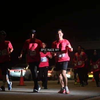 Runner Photo 8403926