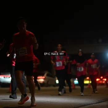 Runner Photo 8403932