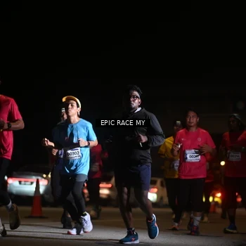 Runner Photo 8403954