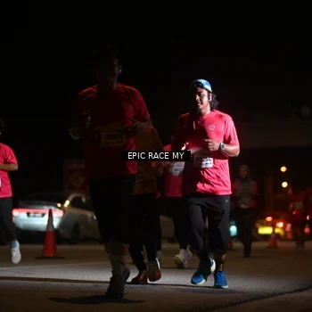 Runner Photo 8403964