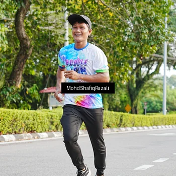Runner Photo 8403966
