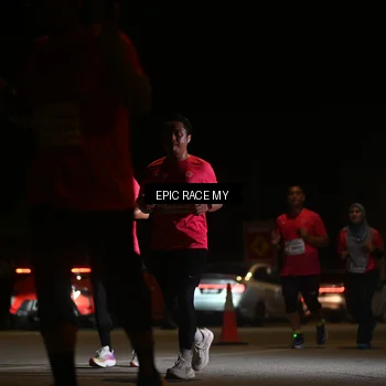 Runner Photo 8403974