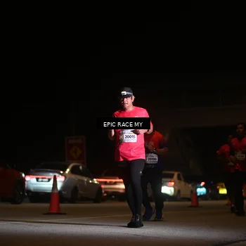 Runner Photo 8403988