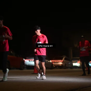 Runner Photo 8403989