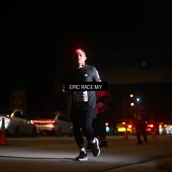 Runner Photo 8404013
