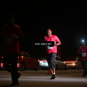 Runner Photo 8404016