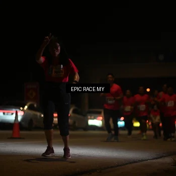 Runner Photo 8404042