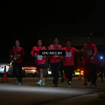 Runner Photo 8404043