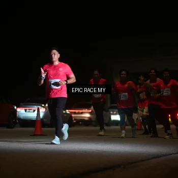 Runner Photo 8404045