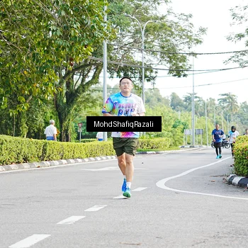 Runner Photo 8404047