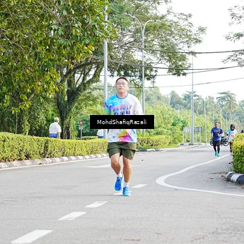 Runner Photo 8404069