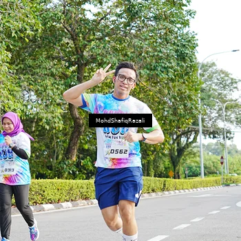 Runner Photo 8404073
