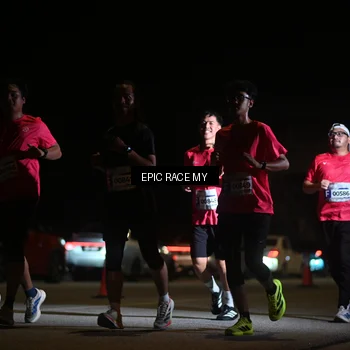 Runner Photo 8404109