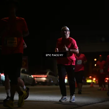 Runner Photo 8404113