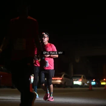 Runner Photo 8404125