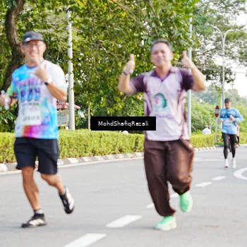 Runner Photo 8404126