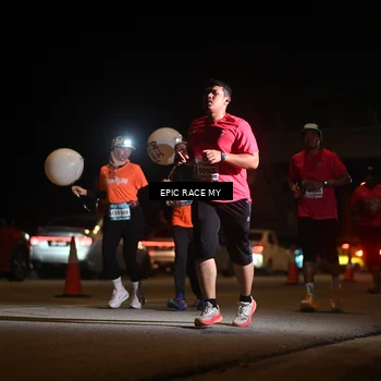 Runner Photo 8404160