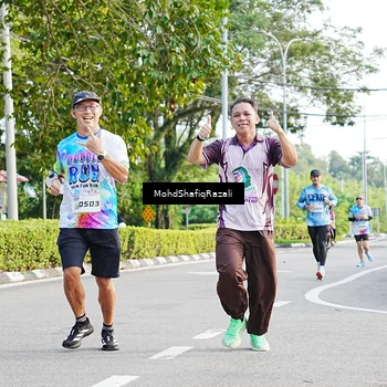 Runner Photo 8404186