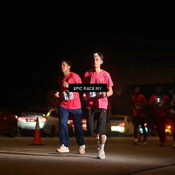 Runner Photo 8404195