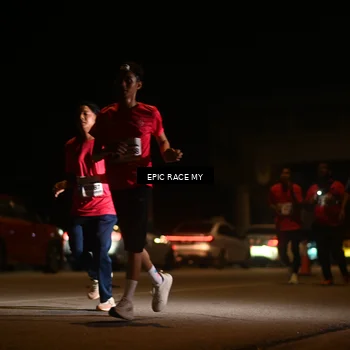 Runner Photo 8404198