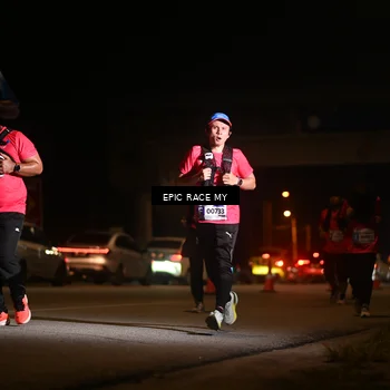 Runner Photo 8404208