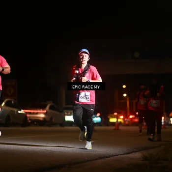 Runner Photo 8404211