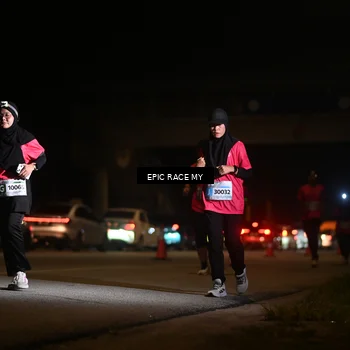 Runner Photo 8404219