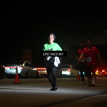 Runner Photo 8404248