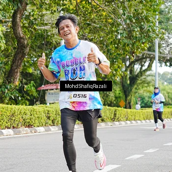 Runner Photo 8404250