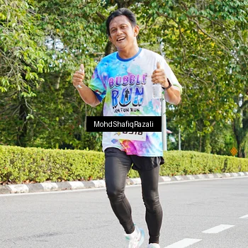 Runner Photo 8404251