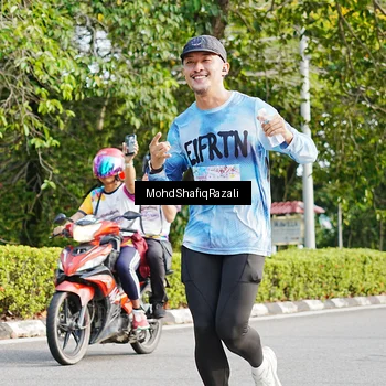 Runner Photo 8404252