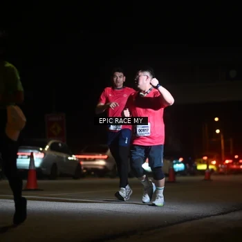 Runner Photo 8404259