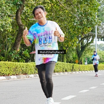 Runner Photo 8404264