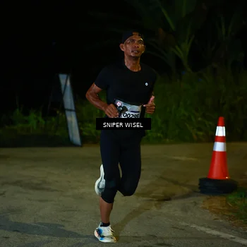 Runner Photo 8404282