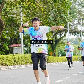 Runner Photo 8404285