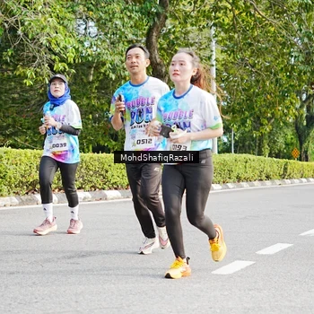 Runner Photo 8404286