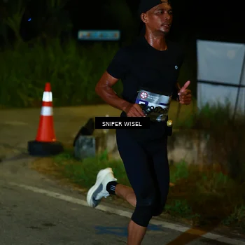 Runner Photo 8404288