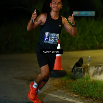 Runner Photo 8404311