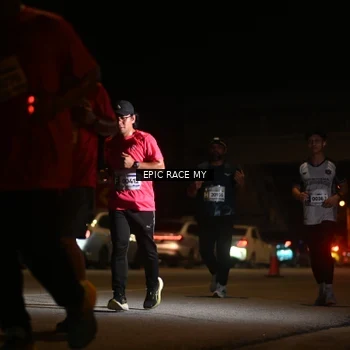 Runner Photo 8404337