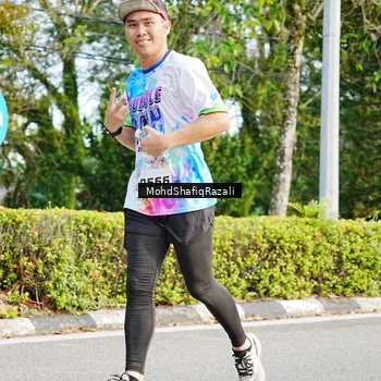 Runner Photo 8404343